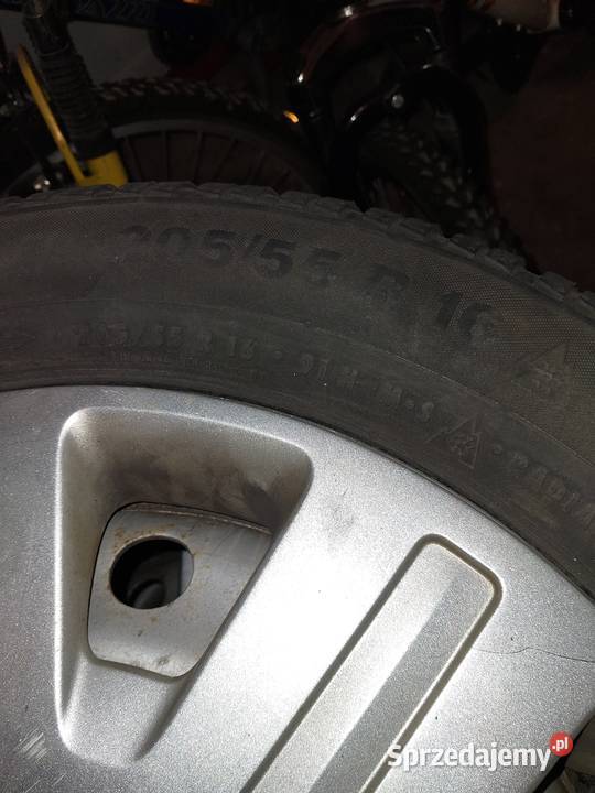 Sprzedam stalówki ford mondeo MK3 z kolpakami Lubin