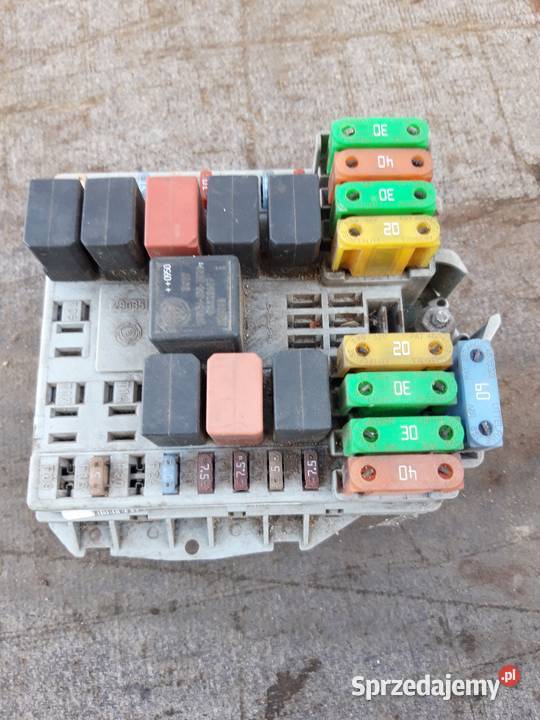 Iveco Daily skrzynka bezpieczników69501171 dostawcze Gorzów Wielkopolski sprzedam