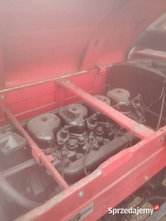 Ciągnik ursus C360 z ładowaczem Tur łódzkie Paradyż