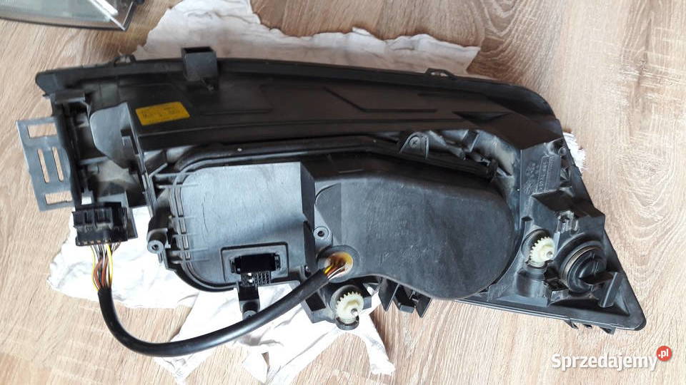 Reflektory ksenonowe Ford Mondeo MK 3 Głuchołazy