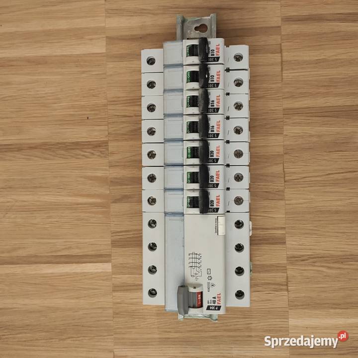 Bezpieczniki i różnicówka Fael Warszawa