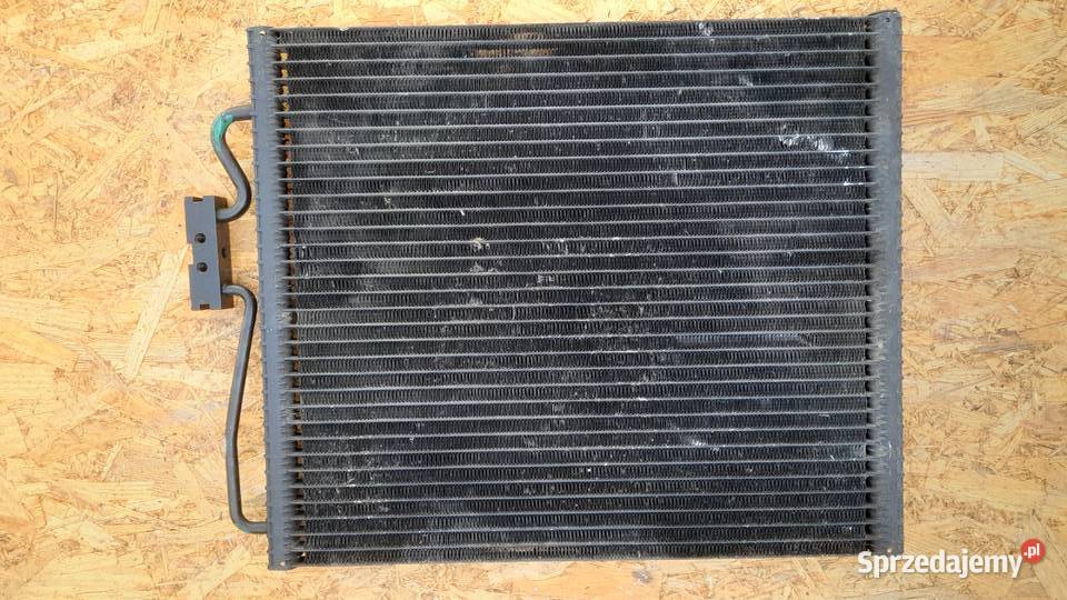 CHŁODNICA KLIMATYZACJI BMW E38 8391126 Układ chłodzenia Goleniów sprzedam