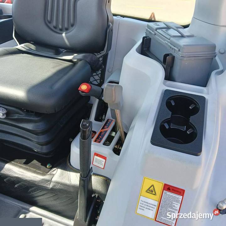 Ciągnik rolniczy Hanwo HWB 604C 2024r Kleszewo sprzedam