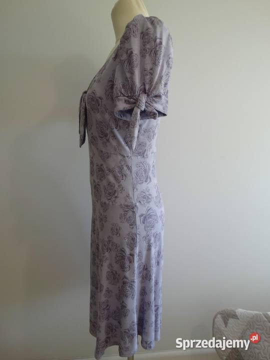 Sukienka Liliowa Kwiatowy Nadruk Rozkloszowana Łomża