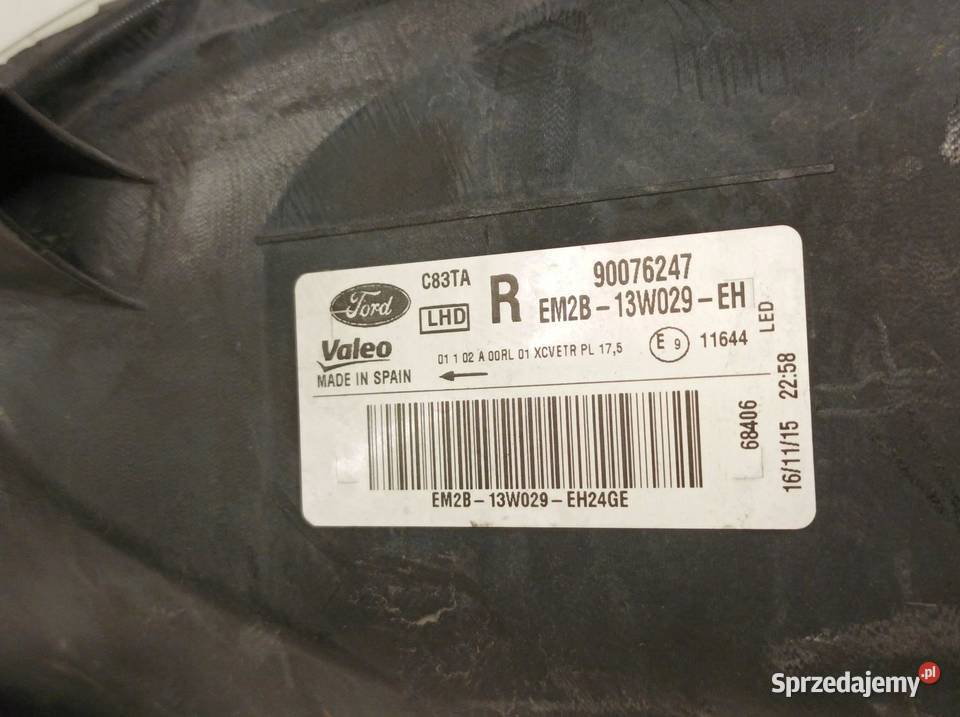 LAMPA PRZÓD PRAWA EUROPA LED LEKKO USZKODZONA osobowe Lampy przednie