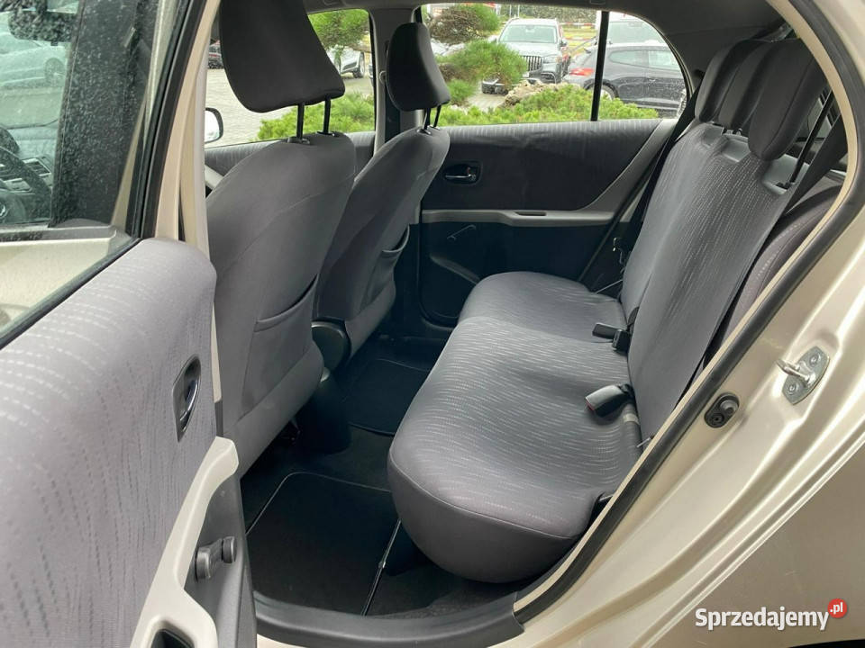 Toyota Yaris AUTOMAT klimatyzacja benzynka 129000km sprzedam