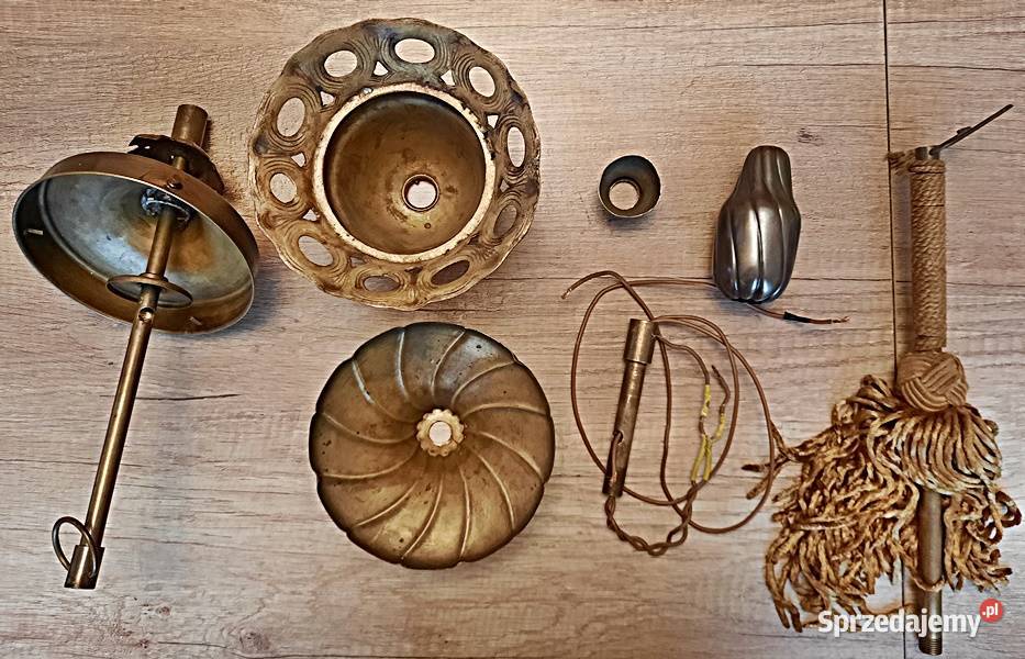 Elementy części starego żyrandola Ostrów Wielkopolski
