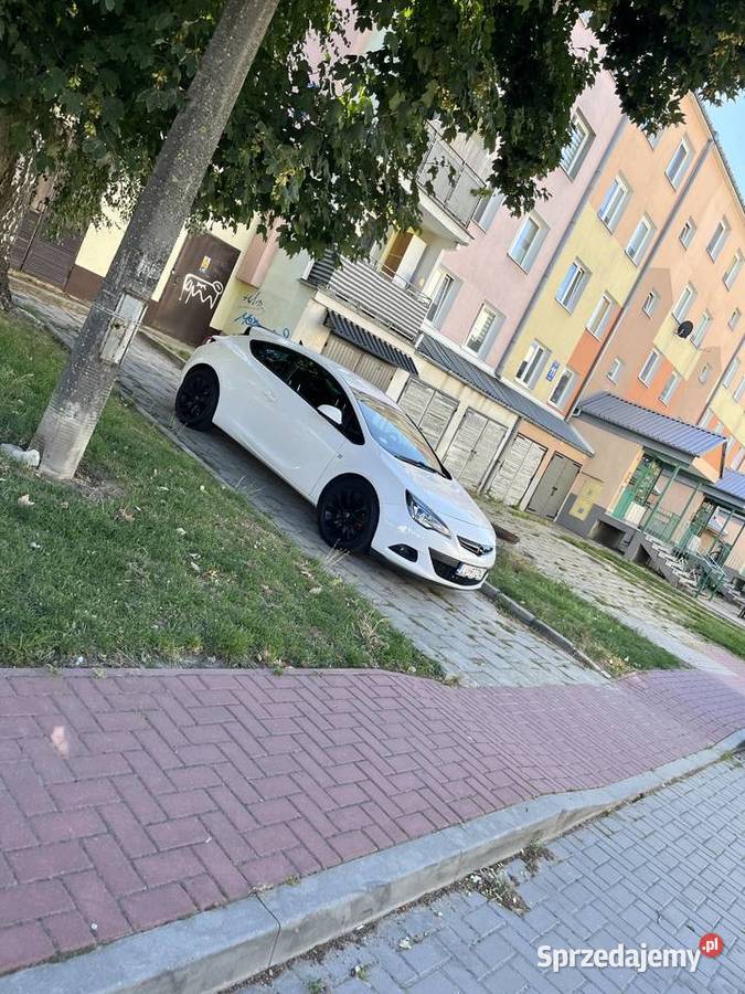 OPEL ASTRA j Świdnik