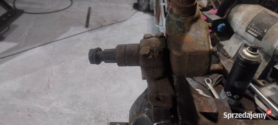 Sprzedam przekładnię kierowniczą do Gaz 67 Rok produkcji 1950 Radomsko