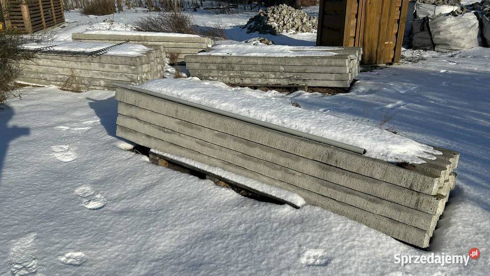 Słupki betonowe do ogrodzenia Łazy-Dąbrowa