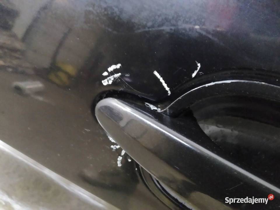 DRZWI LEWE PRZÓD CZARNE Bmw Seria 6 II 20032010