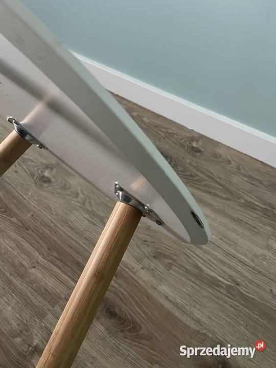 Stolik kawowy biały skandynawski 40x40 na 3 40cm Brodnica