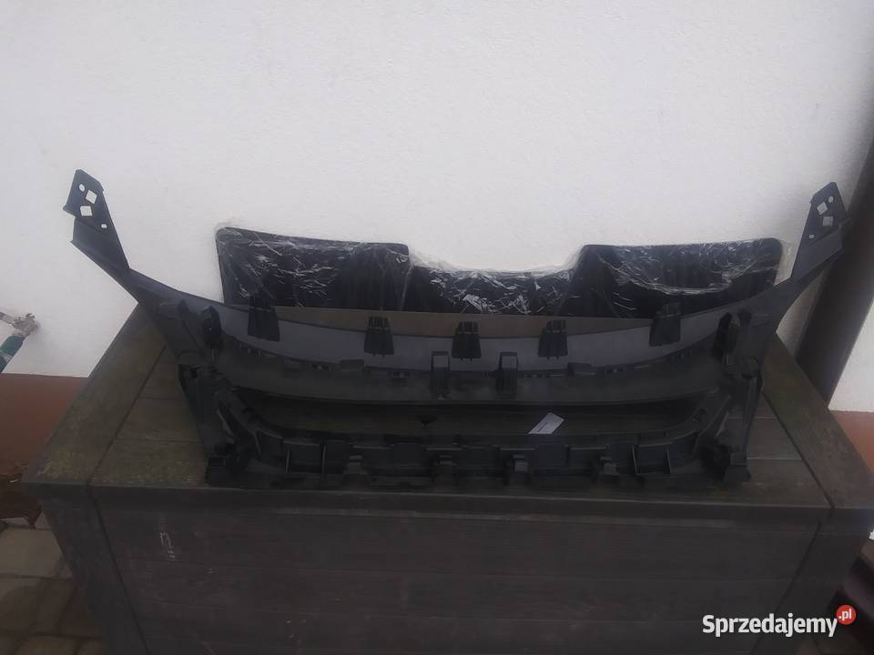 Peugeot 3008 5008 lift oslona grilla Lubin