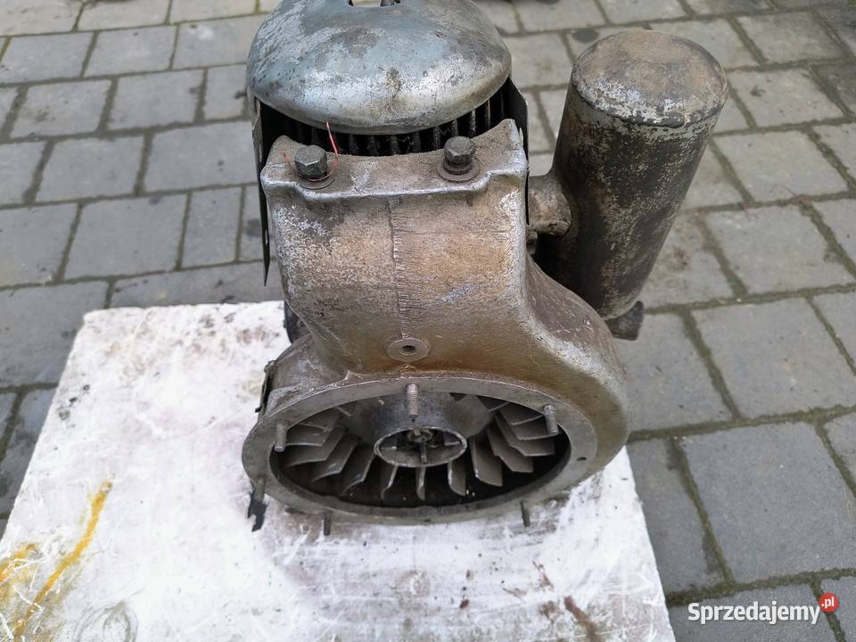 Silnik spalinowy PrlZSRR Nowy Sącz