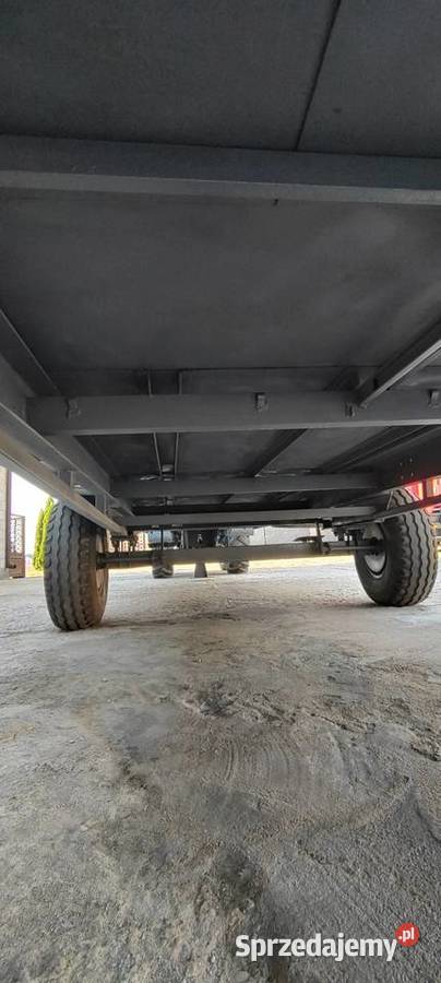 Przyczepa laweta do balotów Przyczepy rolnicze wielkopolskie Przedecz