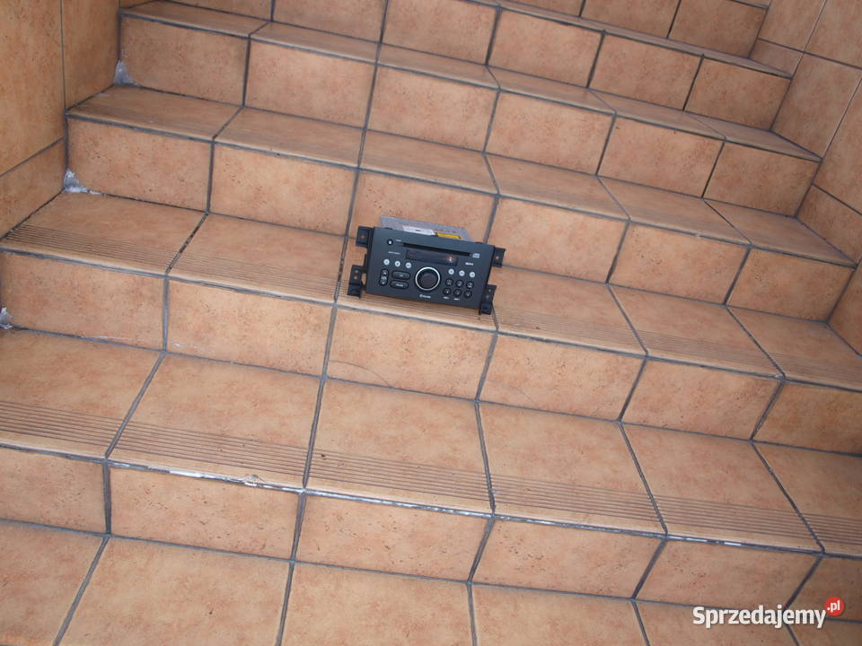 Suzuki Grand Vitara radio CD oryginalne 2006 Wyposażenie wnętrza wielkopolskie
