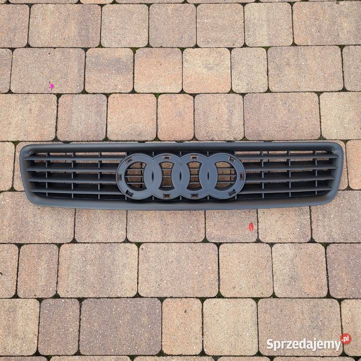 Przedni grill Audi A4 B5 polift 2000 Rok produkcji 2000 Warszawa