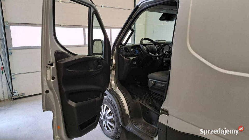 Iveco Daily 35S21 H V H3 HiMatic ASR (kontrola trakcji) Grójec