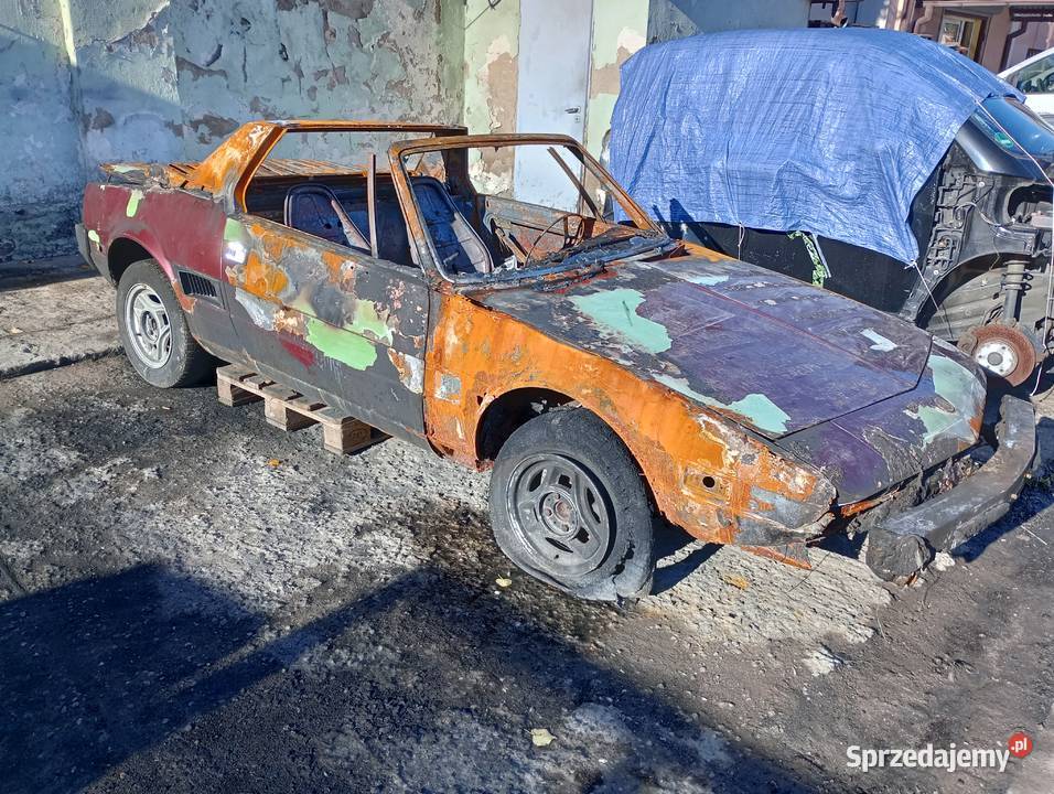 Fiat X19 klasyk uszkodzony bertone 5 biegów manualna Dzierżoniów