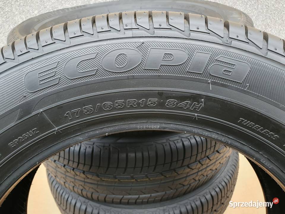 4 x Opony letnie BRIDGESTONE ECOPIA EP25 17565