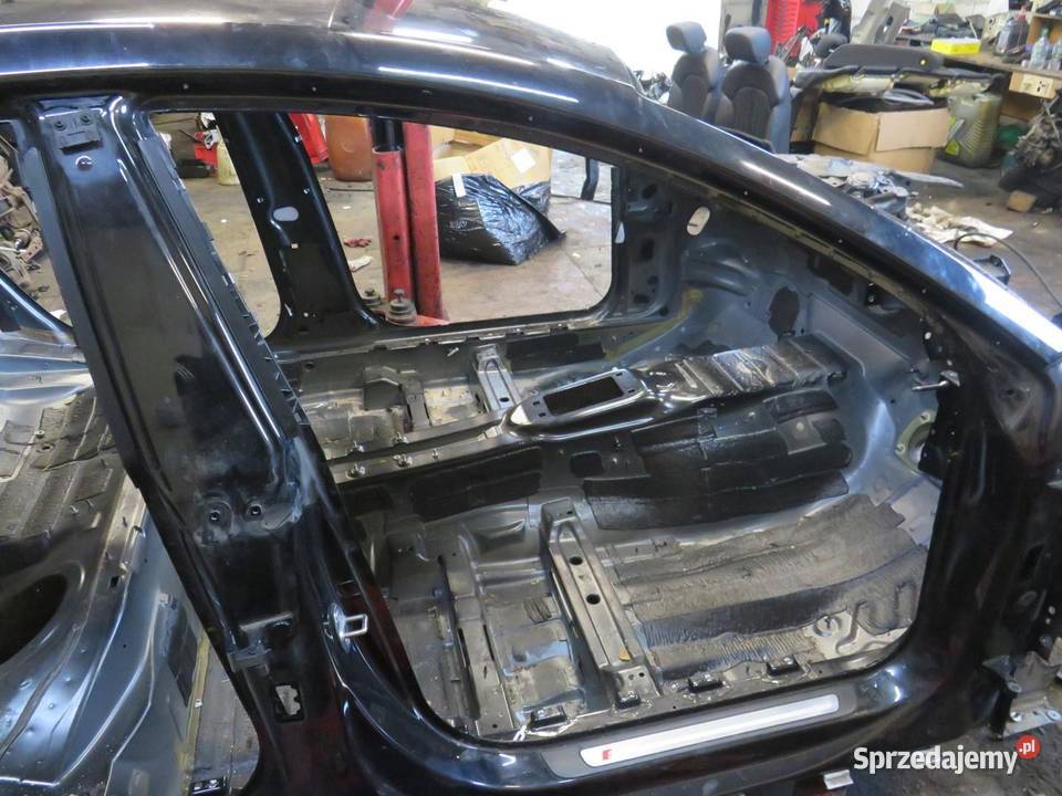 PRÓG SŁUPEK PRAWY BOK AUDI A7 4G