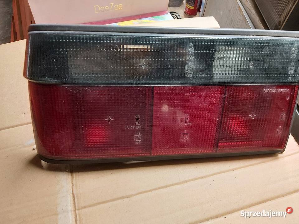 Lampa tylna Renault 9 lewa kujawsko-pomorskie Toruń