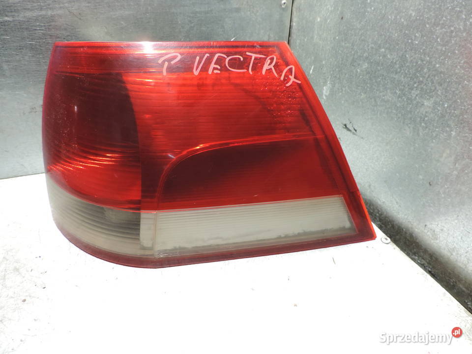 OPEL VECTRA C KOMBI LAMPA PRAWY TYŁ Lampy tylne małopolskie Nowy Sącz