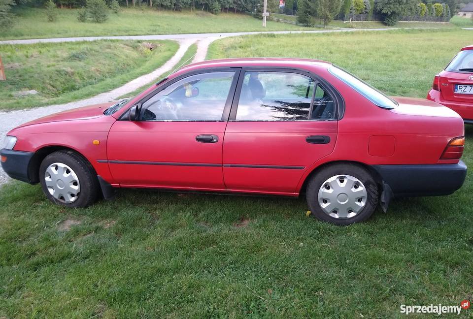 Toyota Corolla E10 13 benzyna Corolla Rzeszów