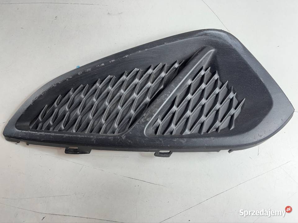 FORD FIESTA MK8 2017PRAWA KRATKA ATRAPA ZDERZAK wielkopolskie Międzychód