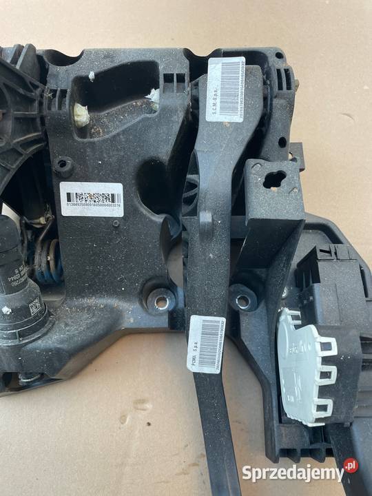 Peugeot Boxer 22 2016 pedaly