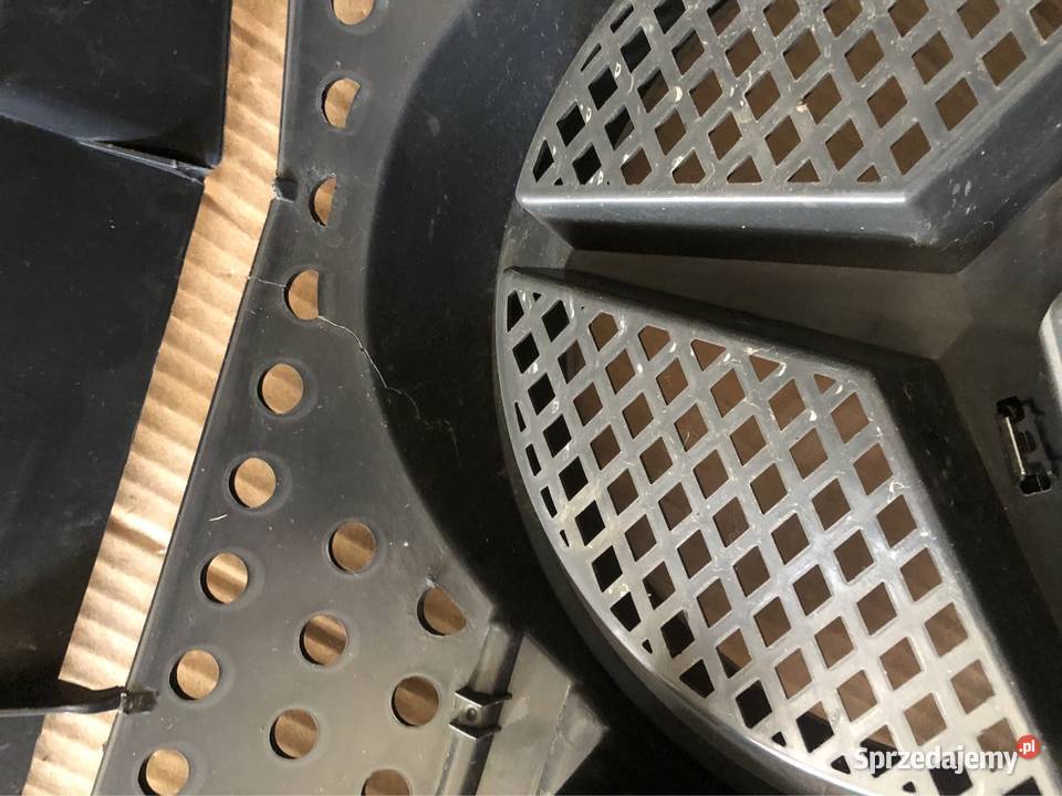 MERCEDESBENZ SPRINTER W906 ATRAPA CHŁODNICY Kozy sprzedam