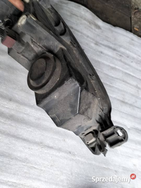 OPEL VECTRA B LIFT 90586844 LAMPA PRZÓD PRZEDNIA Kamień-Kolonia sprzedam