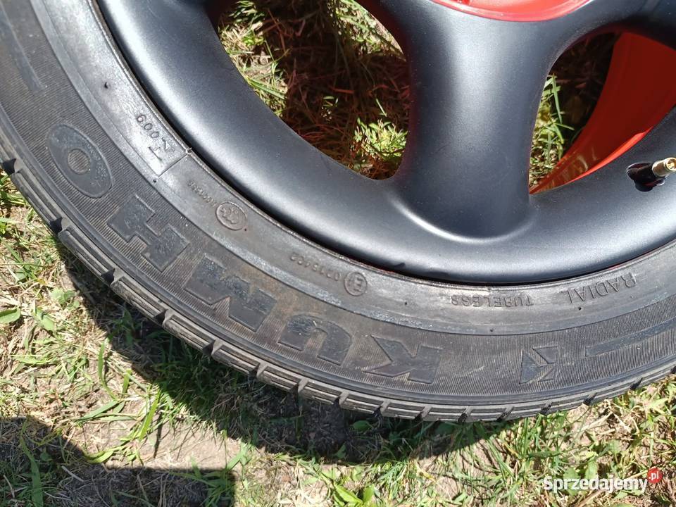 Alufelgi czarnoczerwone z oponami 4 x 108 19555 Białystok