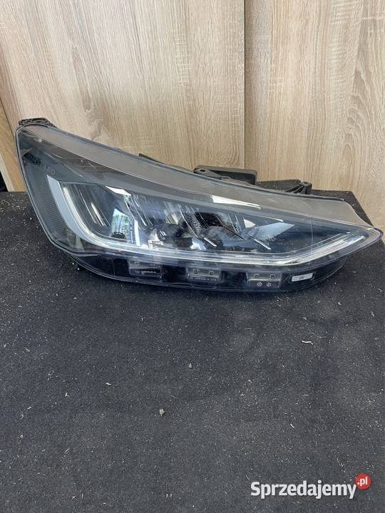 Ford Focus mk4 lift reflektor prawy przód Oświetlenie