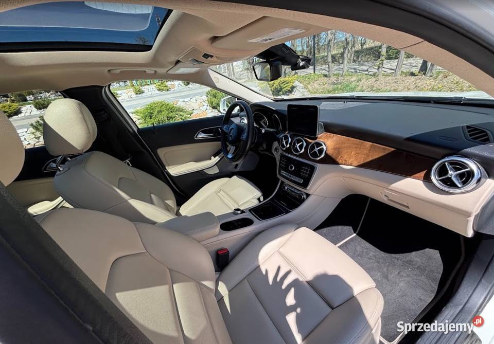 MercedesBenz GLA 250 20 Turbo Panorama Skóra dolnośląskie Boguszów-Gorce