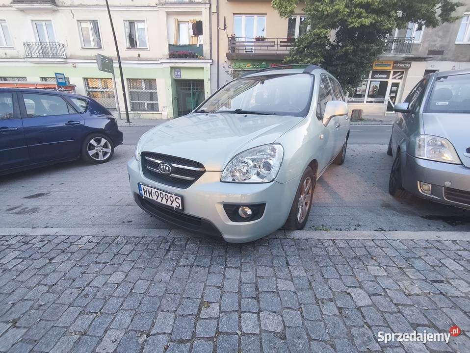 Kia Carens 20 CRDI 7os Ostrowiec Świętokrzyski