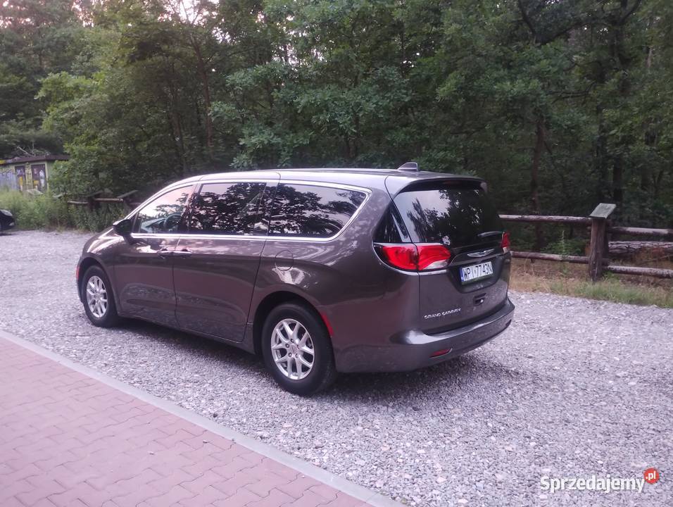Chrysler Pacifica 2022 38 Warszawa
