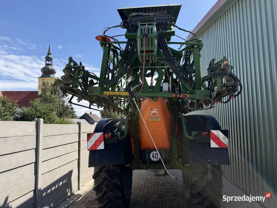Opryskiwacz Amazone UX 4200