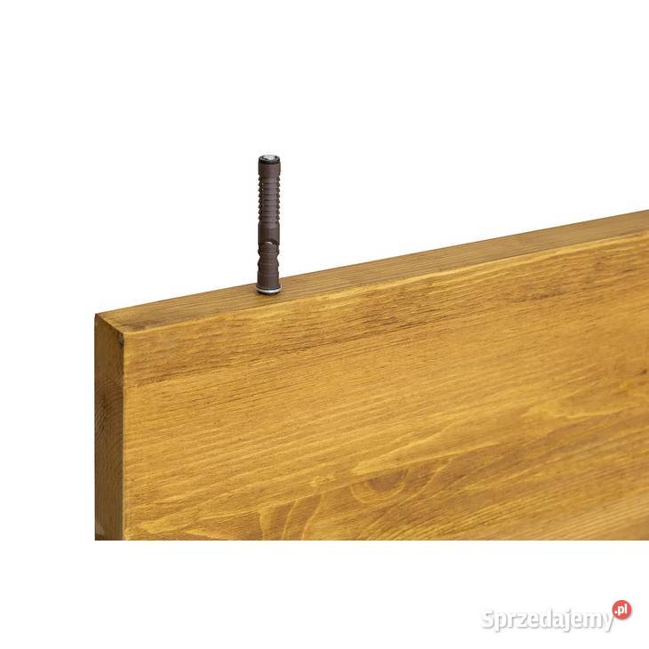 Drewniana półka samowisząca na ścianę do salonu