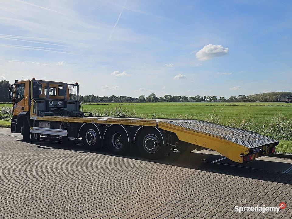 Iveco AD260S42 niskopodwoziowa 8x2 2019 pomorskie