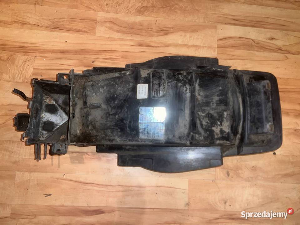 błotnik wypełnienie ramy Honda VFR 750 F RC36 Ostrzeszów sprzedam