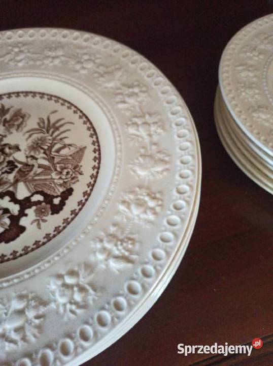 Talerz WESLLEY Made in England Reliefy kolor Porcelana i szkło pomorskie Gdańsk sprzedam