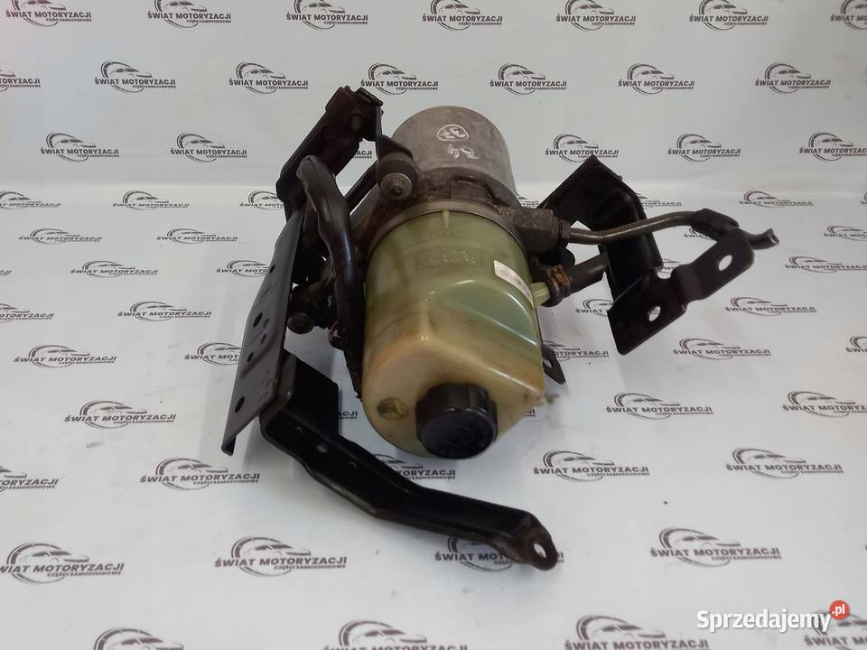 KUGA C FOCUS 20 TDCI pompa wspomagania Kielce