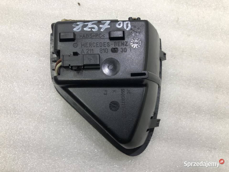 SCHOWEK POPIELNICZKA MERCEDES W211 2118100930 osobowe sprzedam