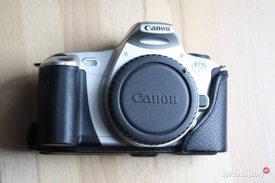 CANON EOS 300