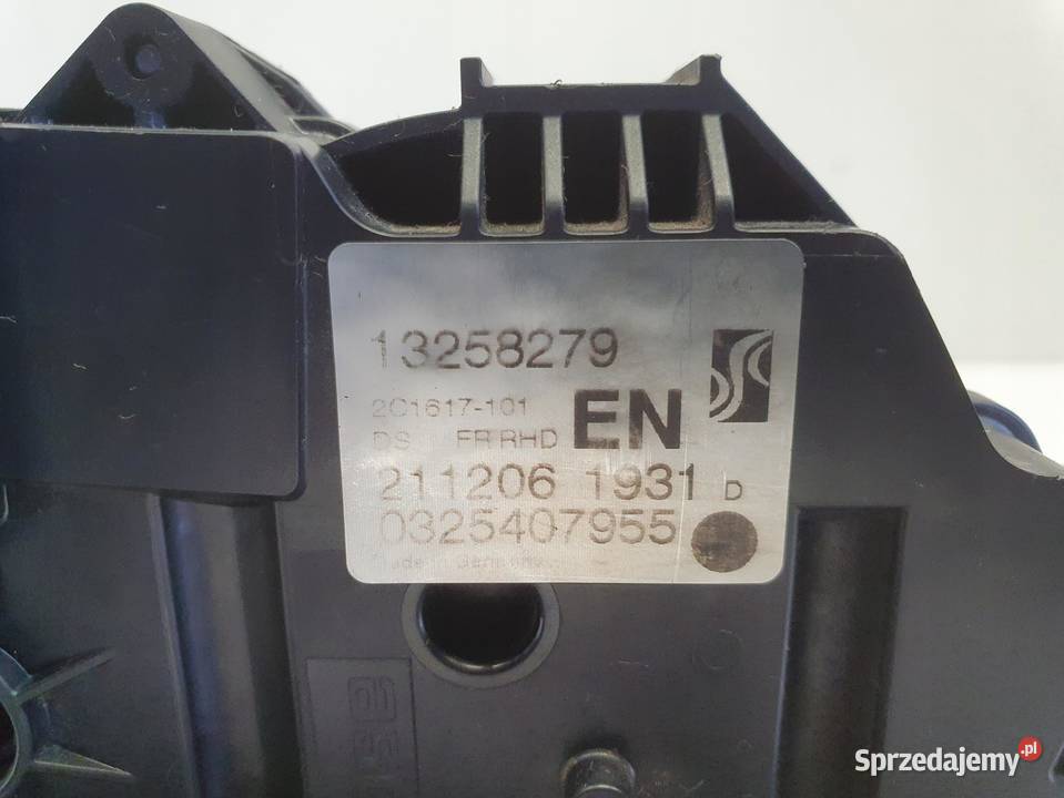 Opel Corsa D ZAMEK DRZWI prawy przód PASAŻERA Zamki, wkładki i kluczyki Rudka