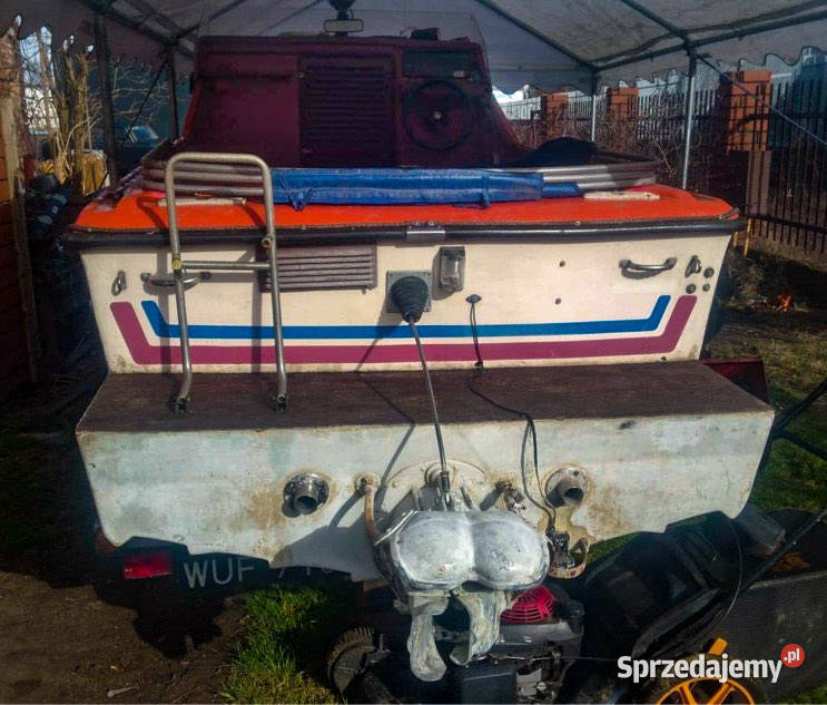 Łódź motorowa na zamówienie napęd strugowy V6 Opacz-Kolonia