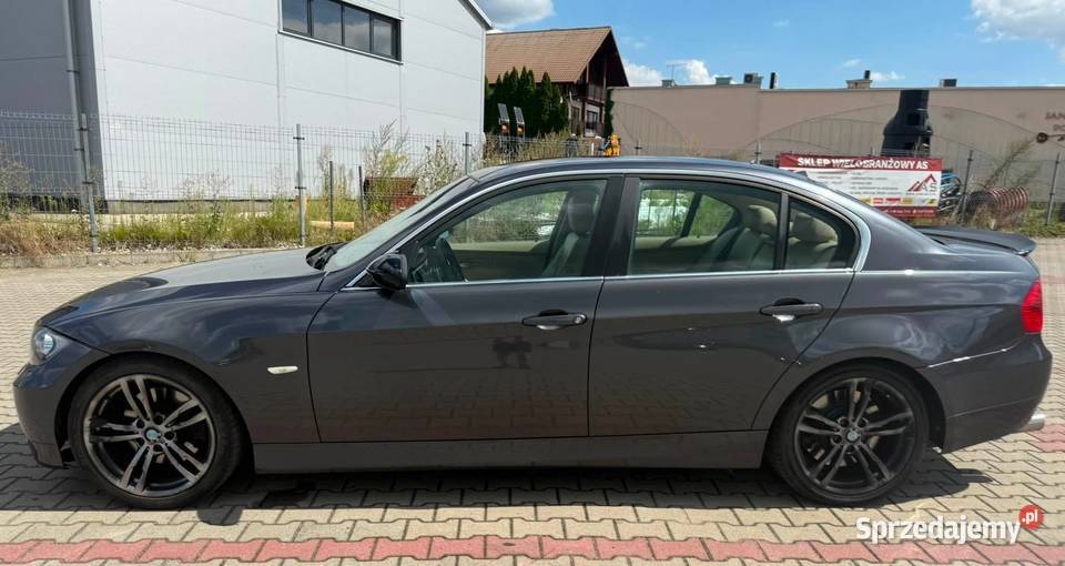 BMW E90 2005r przed lift 330d Sępichów