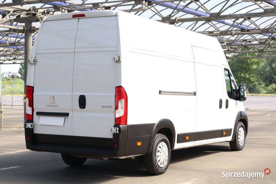 Peugeot Boxer 22 BlueHDi