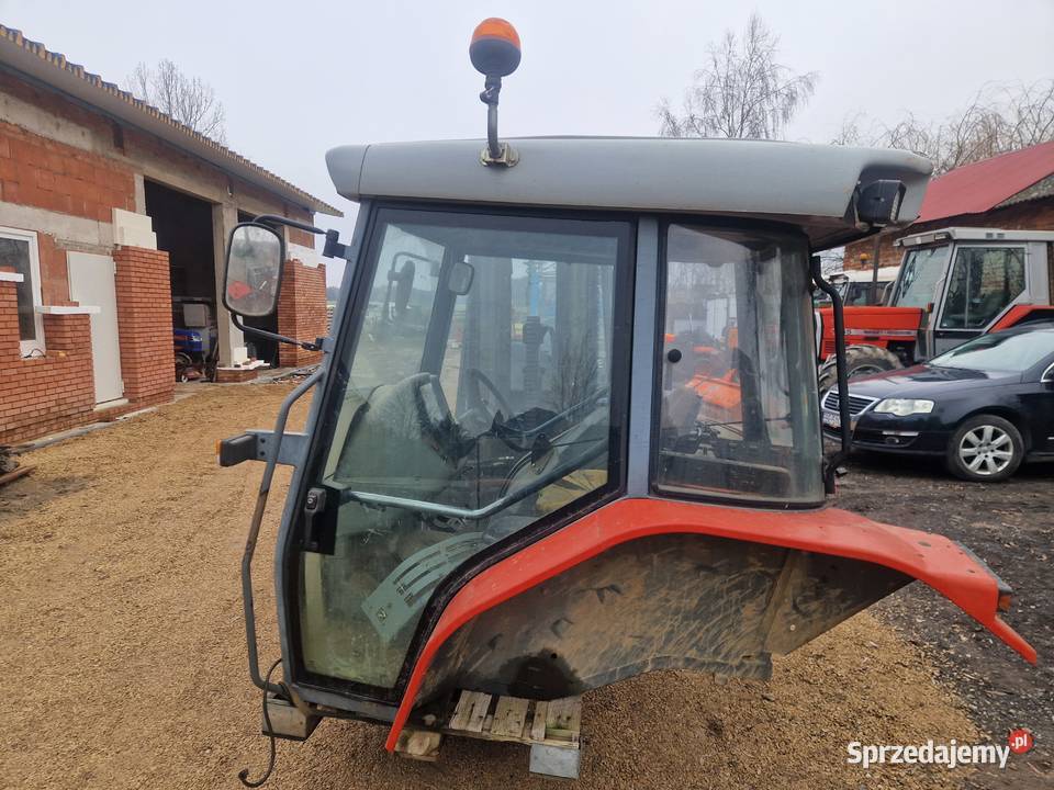 kabina kompletna MF Massey Ferguson 4235 łódzkie Zelów sprzedam